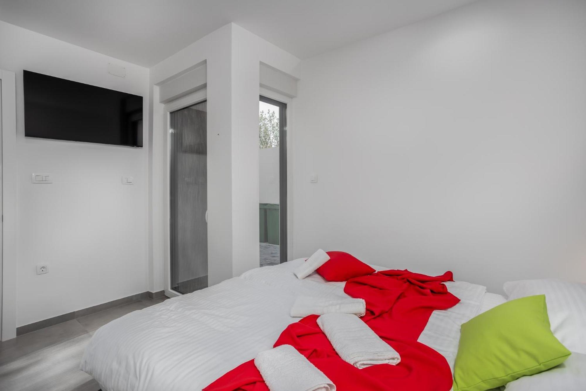 Villa Ewa & Tomi Dramalj Extérieur photo
