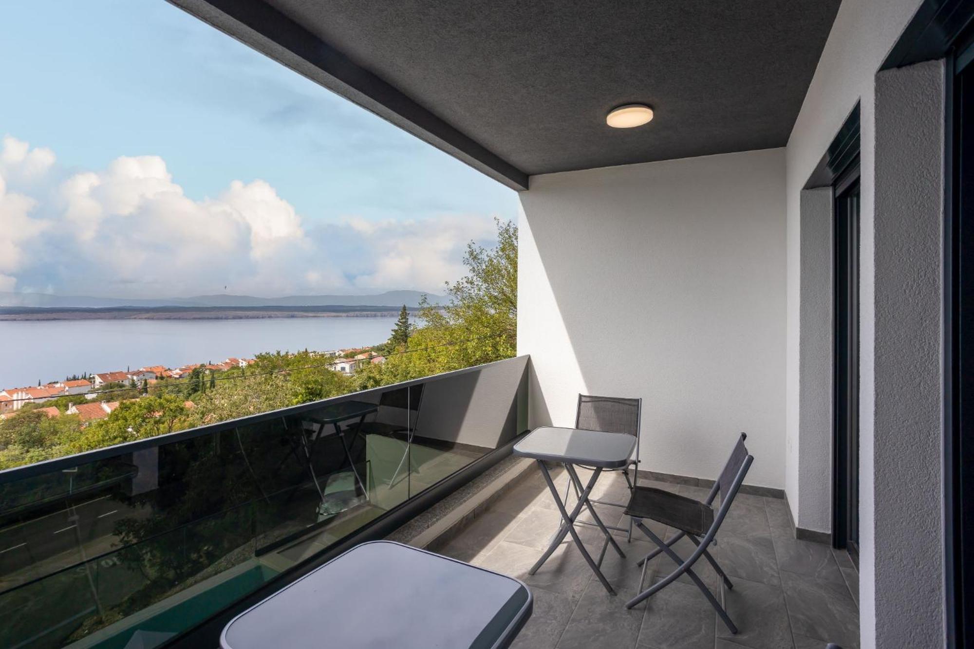 Villa Ewa & Tomi Dramalj Extérieur photo
